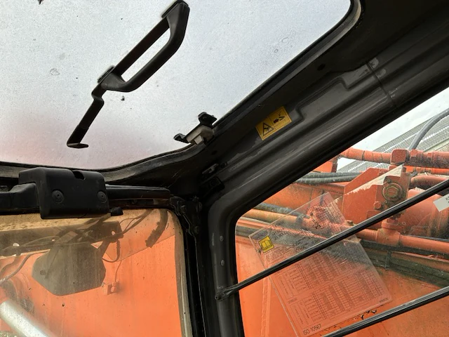 Hitachi zaxis 180 lc rupsgraafmachine - afbeelding 19 van  33