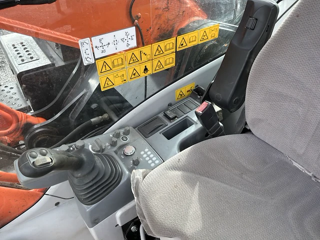 Hitachi zaxis 350 lc rupsgraafmachine - afbeelding 21 van  39