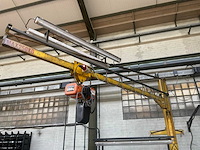 Hitachi zwenkarmkraan op paal - afbeelding 2 van  6