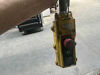 Hitachi zwenkarmkraan op paal - afbeelding 6 van  8
