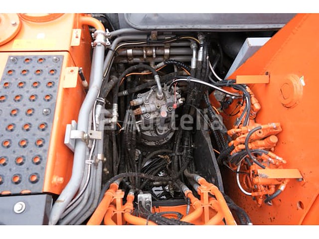 Hitachi zx170w-5b wielgraafmachine - afbeelding 18 van  47