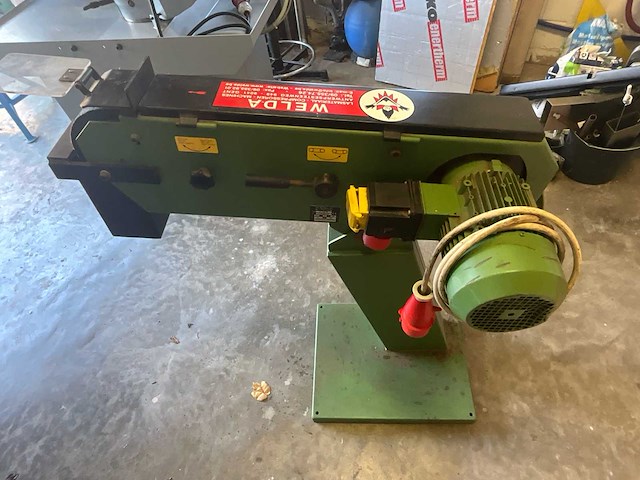 H.m. machinery a/s - tas 75 - bandschuurmachine - afbeelding 2 van  5