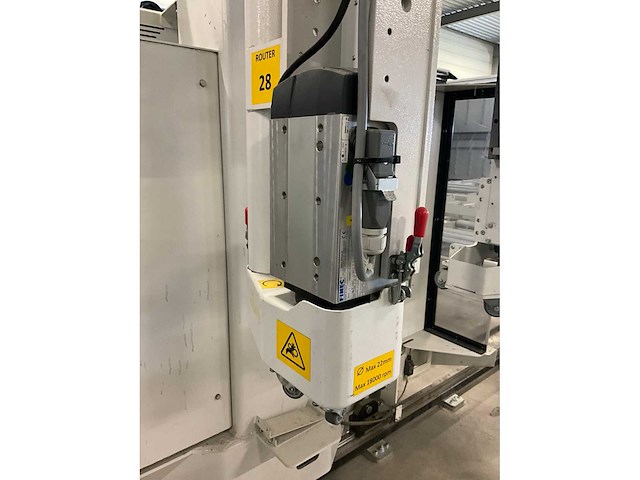 H&m x-multi houtbewerkingsmachine/bewerkingsbrug op rail - afbeelding 37 van  41