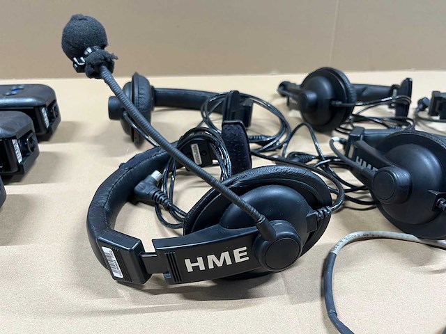 Hme dx200 wireless intercom rack - afbeelding 4 van  17