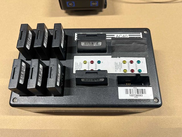 Hme dx200 wireless intercom rack - afbeelding 6 van  17