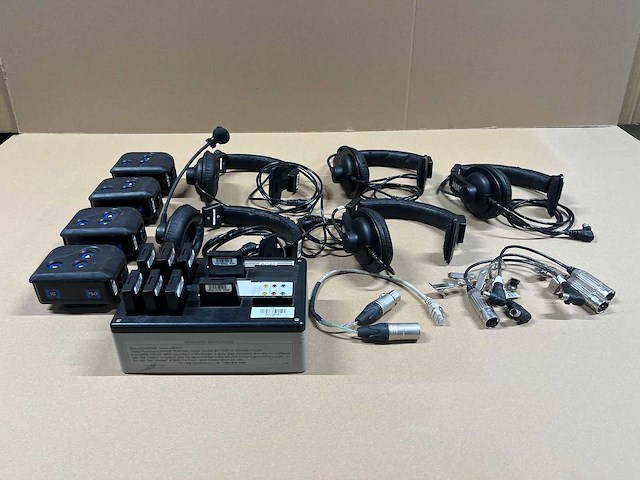 Hme dx200 wireless intercom rack - afbeelding 17 van  17