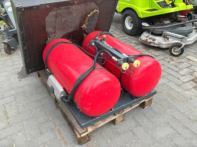 Hoaf weedair 100 onkruidbestrijdingsmachine - afbeelding 9 van  11