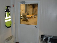 Hob unit met verlichting (zonder inhoud) met 2 ramen en deur afm. 3m x 6m - afbeelding 3 van  24