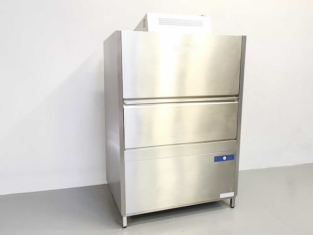 Hobart - uxt-10a - dubbele keukengereiwasmachine met stoomafzuiging - afbeelding 1 van  4