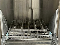 Hobart ux-30 eb korvenvaatwasmachine