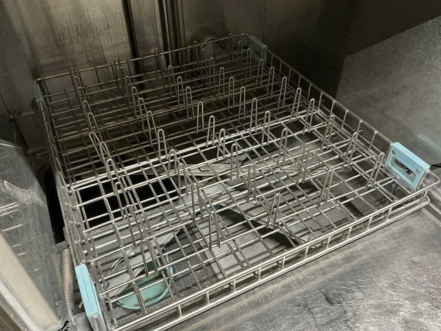 Hobart ux-30 eb korvenvaatwasmachine - afbeelding 5 van  8