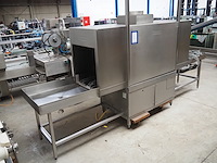 Hobart - afbeelding 1 van  13