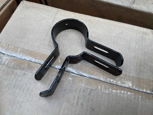Hoekbeugel voor dubbelstaaf (1350x) - afbeelding 2 van  4