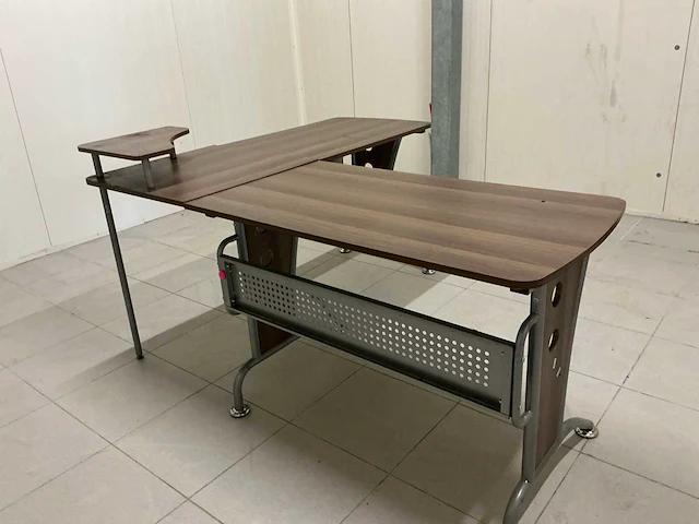 Hoekbureau bureau - afbeelding 1 van  5
