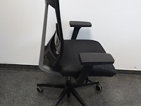 Hoekbureau + ladekastje en 3x bureaustoel - afbeelding 5 van  7