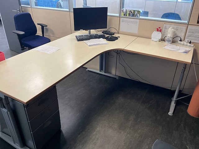 Hoekbureau met ladeblok (2x) - afbeelding 1 van  7