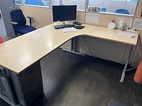 Hoekbureau met ladeblok (2x) - afbeelding 1 van  5