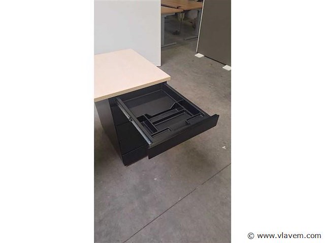 Hoekbureau orange - afbeelding 3 van  12