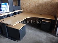 Hoekbureau - afbeelding 1 van  9