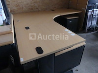 Hoekbureau - afbeelding 8 van  9