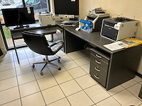 Hoekbureau - afbeelding 1 van  11