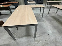 Hoekbureau - afbeelding 3 van  4