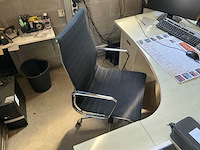 Hoekbureau - afbeelding 2 van  3