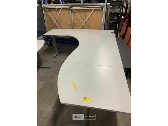 Hoekbureel - afbeelding 1 van  1