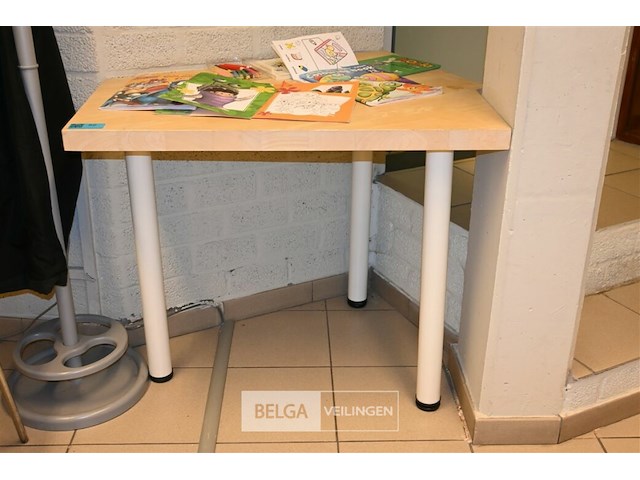 Hoektafeltje - afbeelding 2 van  5