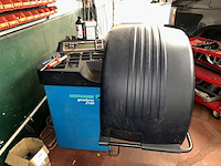 Hofman geodyna 2100 balanceertoestel - afbeelding 1 van  10