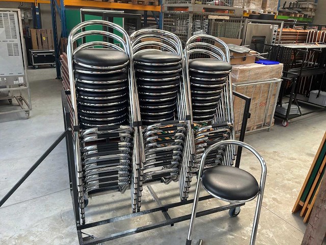 Hoge bar stoelen (30x) - afbeelding 1 van  1