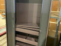 Hoge bureelkast met schuifdeuren, - afbeelding 2 van  2