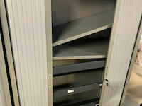 Hoge bureelkast met schuifdeuren - afbeelding 2 van  2