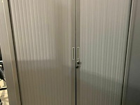 Hoge bureelkast met schuifdeuren - afbeelding 1 van  1