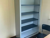 Hoge bureelkast - afbeelding 1 van  2