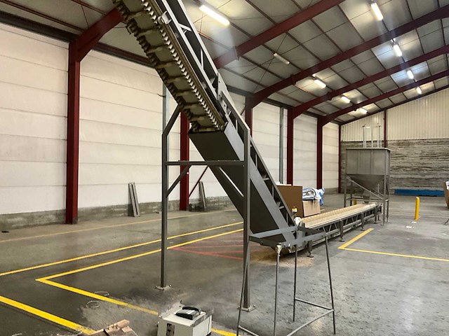 Hoge ic-s transportband 16 meter lang - afbeelding 7 van  33