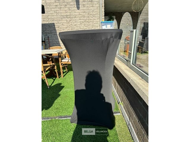 Hoge partytafel met rok - afbeelding 3 van  5