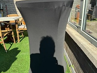 Hoge partytafel met rok - afbeelding 3 van  5