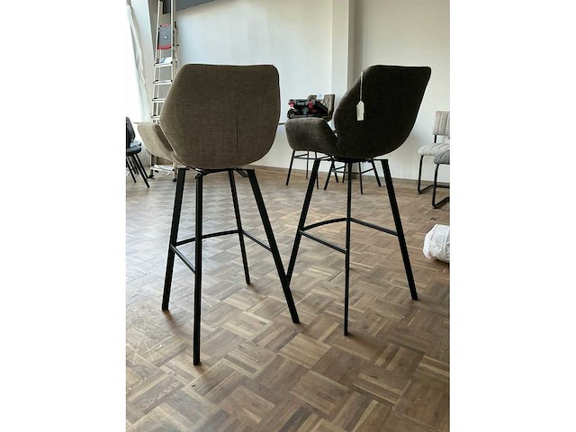 Hoge stoel (2x) - afbeelding 4 van  4