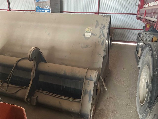 Hoge stortpan - afbeelding 10 van  14