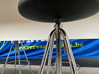 Hoge tafel + 6 barkrukken - afbeelding 2 van  7