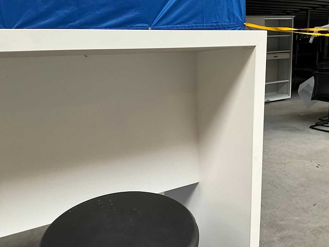 Hoge tafel + 6 barkrukken - afbeelding 3 van  7