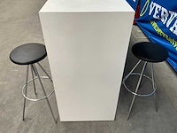 Hoge tafel + 6 barkrukken - afbeelding 5 van  7