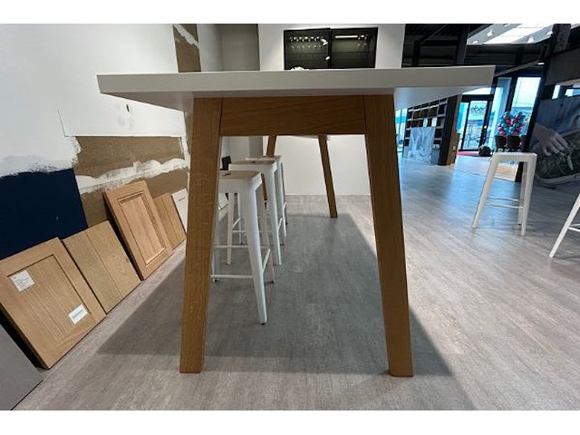 Hoge tafel + 6 stoelen - afbeelding 3 van  5