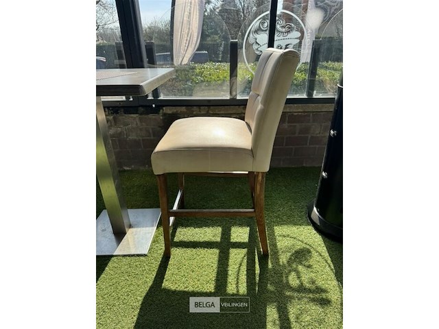 Hoge tafel met 2 stoelen - afbeelding 4 van  5