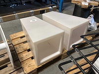 Hoge tafel met 2 verlichte bloempotten - afbeelding 5 van  6