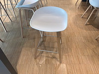 Hoge tafel met designbarkrukken hay - afbeelding 3 van  3