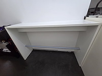 Hoge tafel met voetbar - afbeelding 2 van  4