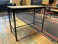 Hoge tafel - afbeelding 1 van  4