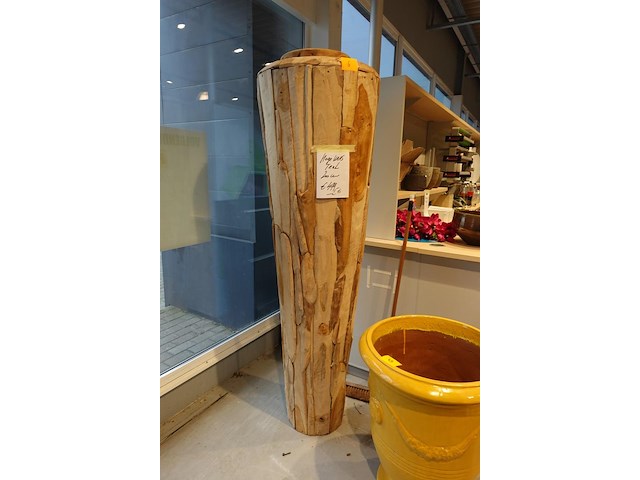 Hoge vaas - afbeelding 1 van  3